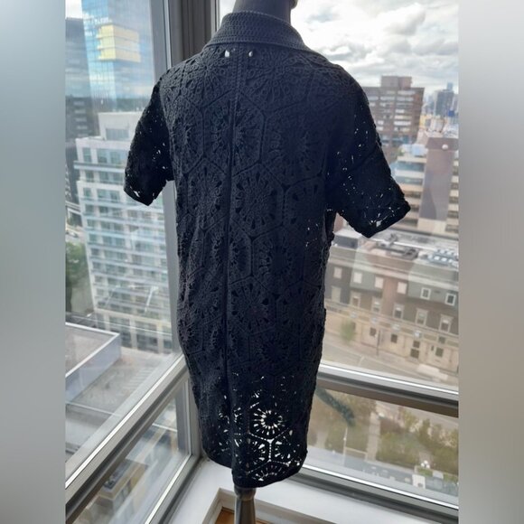 🆕 FARM Rio 🧿 NWOT Black Semisheer Floral Button-Up Crochet Cover-Up Dress, S - Picture 9 of 16